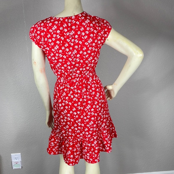 J Crew Mercantile Red Ditsy Floral Faux Wrap V Neck Ruffle Mini Dress Sz 4 - Picture 8 of 13